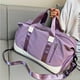 thumbnail image 4 of Mujer, Fin de Semana para Mujer, Bolsa Deportiva para Gimnasio, Bolsa de Lona para Entrenamiento, Impermeable Y Resistente Al Desgaste, 4 Colores Púrpura Yinane Duffel de deportes, 4 of 8