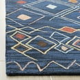 thumbnail image 4 of SAFAVIEH Suzani SZN316A Hand-hooked Blue / Multi Rug, 4 of 6