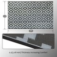 thumbnail image 4 of Alfombrillas reversibles SAND MINE, pajitas de plástico, 150 x 240 cm, color negro y gris, 4 of 7