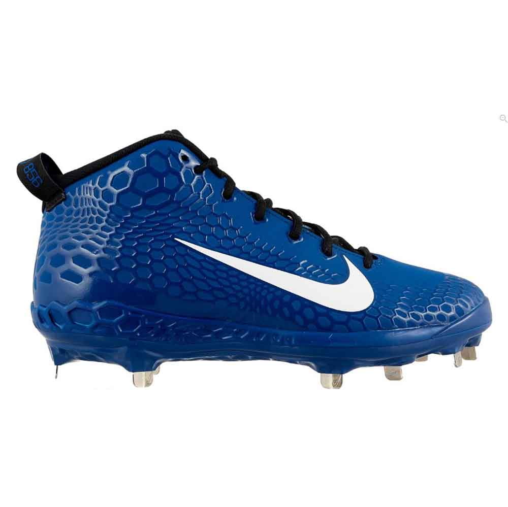 size 7 metal baseball cleats