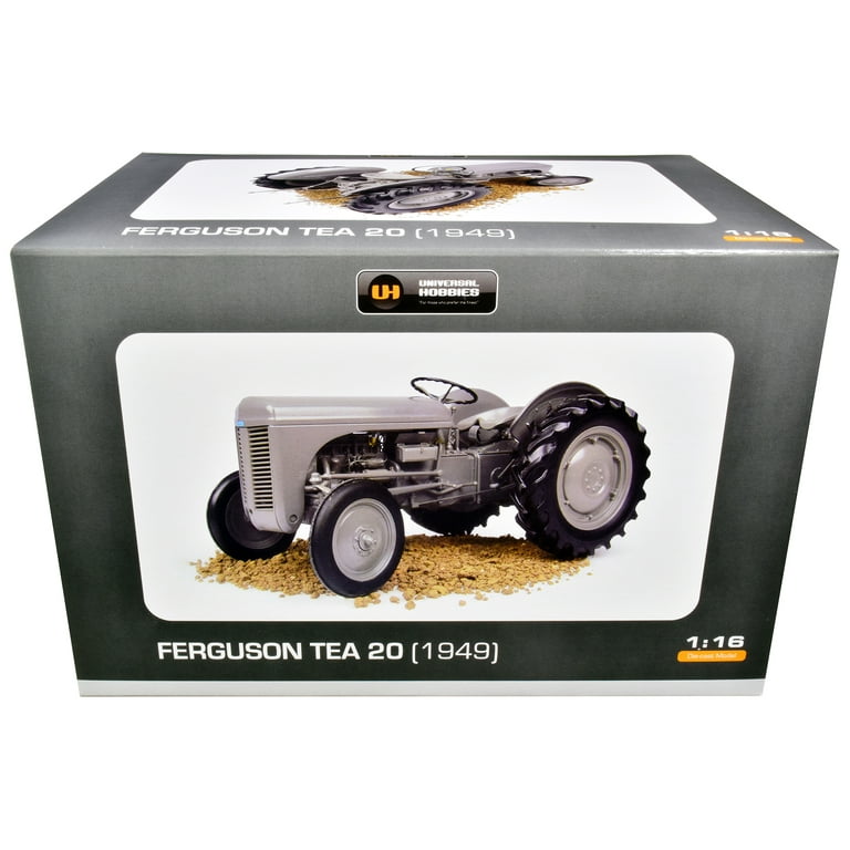 Universal Hobbies 1/16th Massey Ferguson TEA-20 “The Little Grey