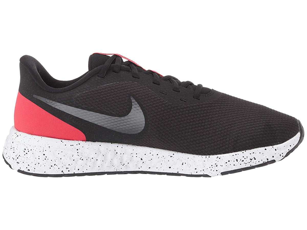 nike revolution 4 black red