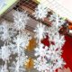 thumbnail image 4 of Adorno colgante de Navidad con purpurina, adorno de copo de nieve, nieve blanca, Navidad (6 uds.), 4 of 5