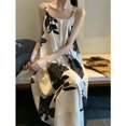 thumbnail image 1 of Une Robe en Lin pour Filles pour Femmes 2024 Nouvelle Mode Décontractée Sans Manches Unie Débardeur Robe d'Été Chic Vintage Plissée Ample Robe Maxi, 1 of 7