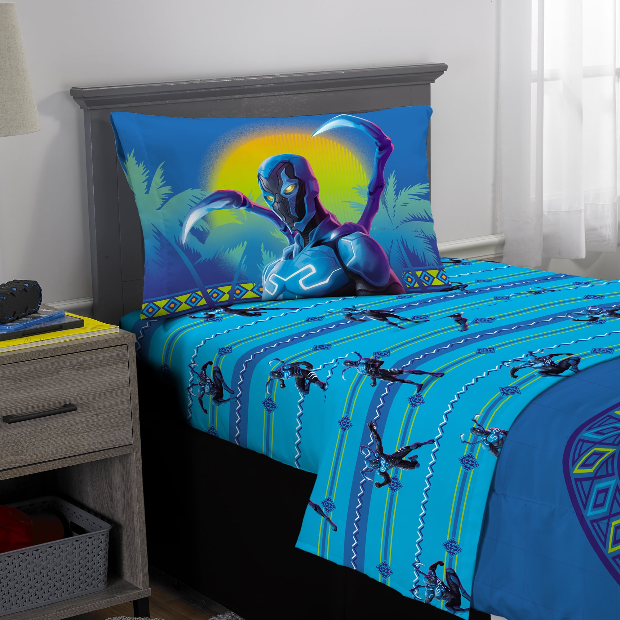 Blue Beetle Kids Twin Bed-in-a-Bag, Comforter and Sheets, Blue, Warner Brothers