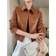 thumbnail image 2 of Abrigo de piel de oveja vintage recortado para mujer, tendencia primavera otoño 2024, chaqueta de moto de cuero genuino con cremallera simple de alta gama, 2 of 4
