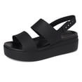 thumbnail image 1 of Sandalia Crocs Brooklyn Cuña Baja Negra Mujer 9 M, 1 of 7