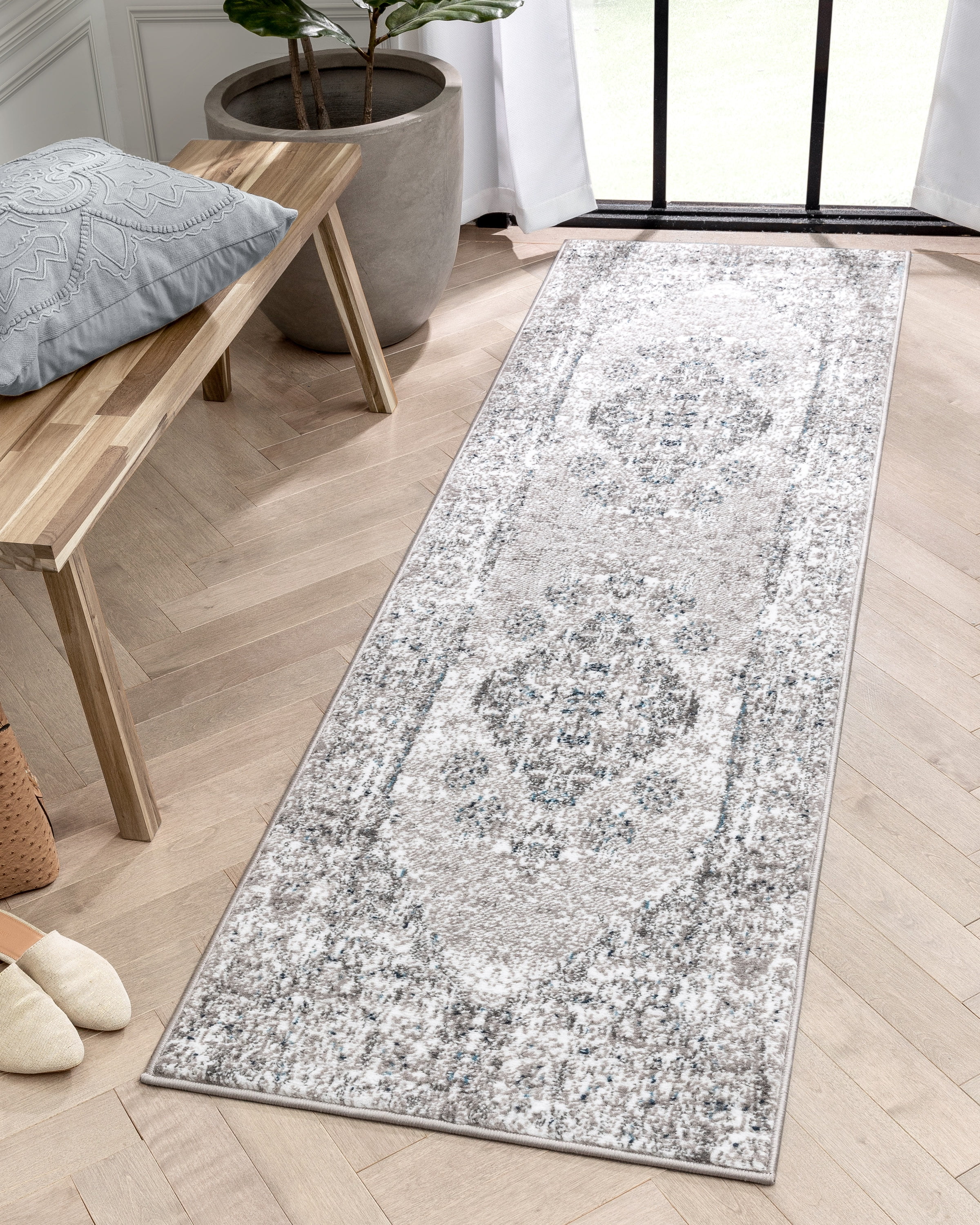 Well Woven Tresse Ivory Grey Traditional Oriental Medallion Floral Runner Rug 2x7 (2'3" x 7'3")