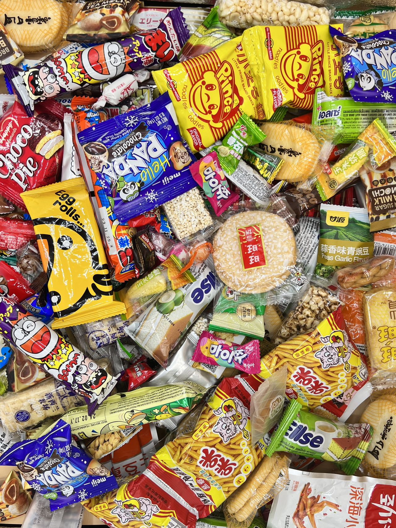2 Full Size +140 Pieces Snack Box Asian Japanese Chinese Korean Variety Snack Fun Box