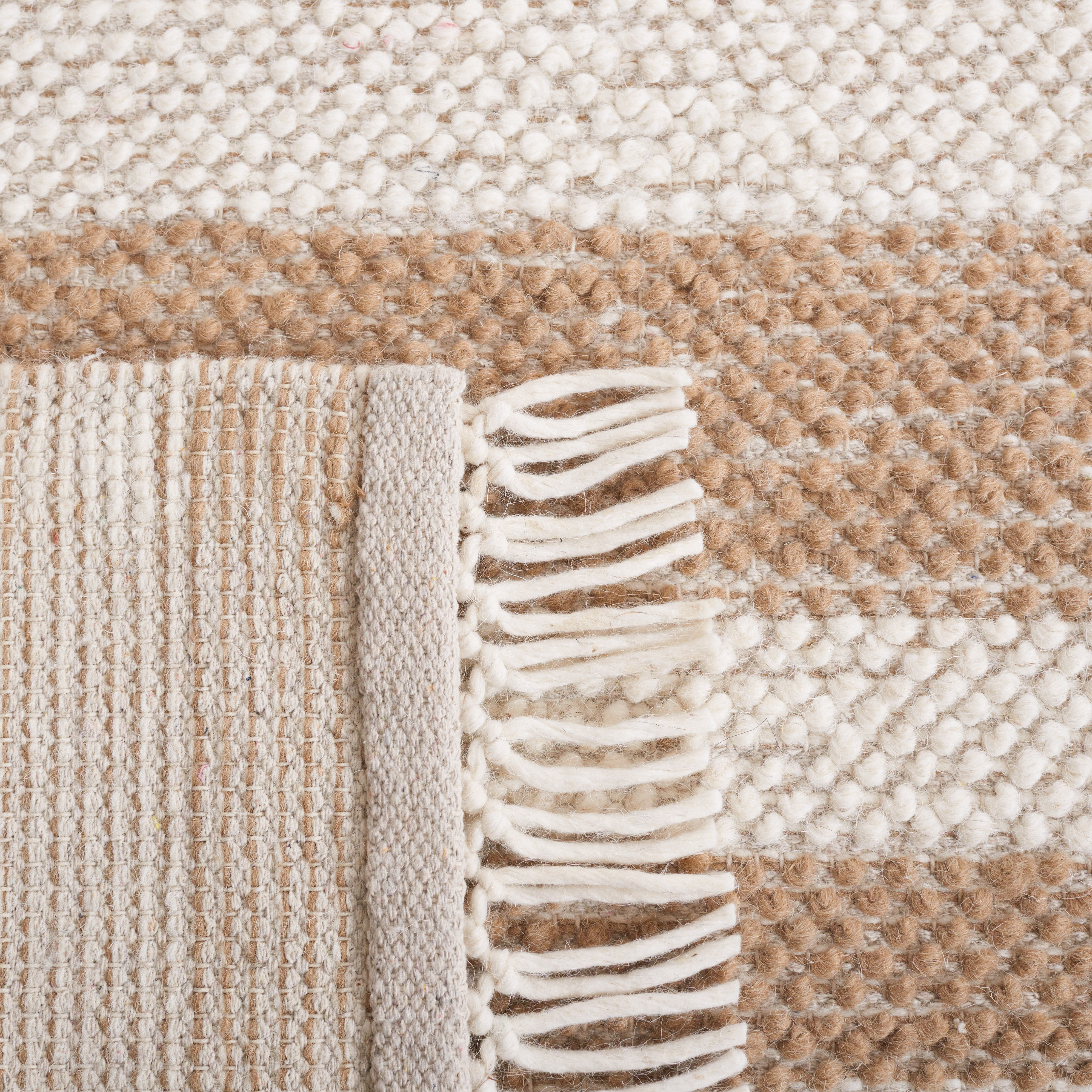 SAFAVIEH Natura Qendro Striped Area Rug, Ivory/Light Brown, 6' x 6' Square