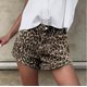 thumbnail image 3 of Pantalones cortos de mezclilla con estampado de leopardo para mujer, pantalones cortos de pierna ancha con bolsillo y cremallera a la moda, mini jeans estampados de verano 2024, 3 of 5
