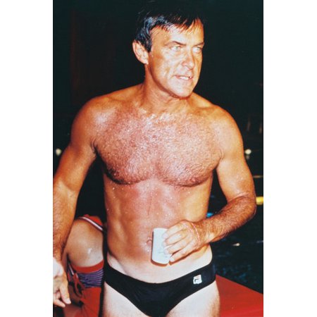 Robert Conrad Hunky Bare Chested In Speedo S 24x36 Poster Walmart Com Walmart Com Robert Conrad Hunky Bare Chested In Speedo S 24x36 Poster Walmart Com Walmart Com