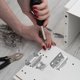 thumbnail image 1 of unbranded 2Ud Bisagras Semi Envolventes Para Puertas De Gabinete Con Mecanismo Autocierre Plata, 1 of 8