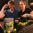 thumbnail image 5 of Juego de dados Big Discoveries Trash Dice de ritmo rápido para 2 jugadores, 5 of 5