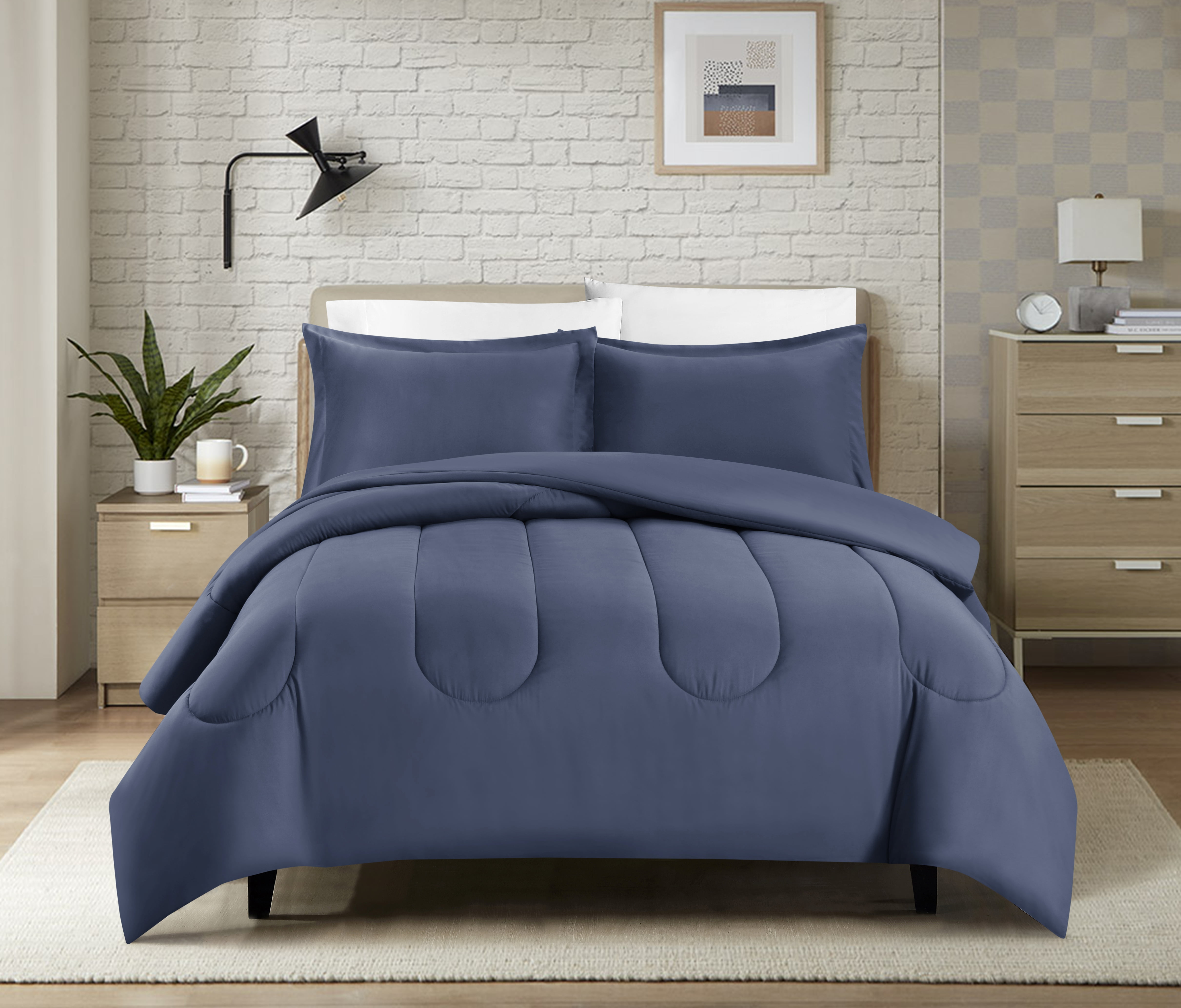 Swift Home Luxury 8 Piece Bed in a Bag, All Season Complete Bedding Set, King, Indigo