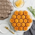 thumbnail image 2 of Nordic Ware Honeycomb Pull-Apart Pan, 2 of 7