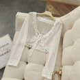 thumbnail image 4 of Lace Cover Up Top Recortada Vestido de Manga Larga Chal Transpirable Tie Frente Mujeres Ropa Protección Solar Blanco Un Tamaño (para 35? 57,5 KG), 4 of 8