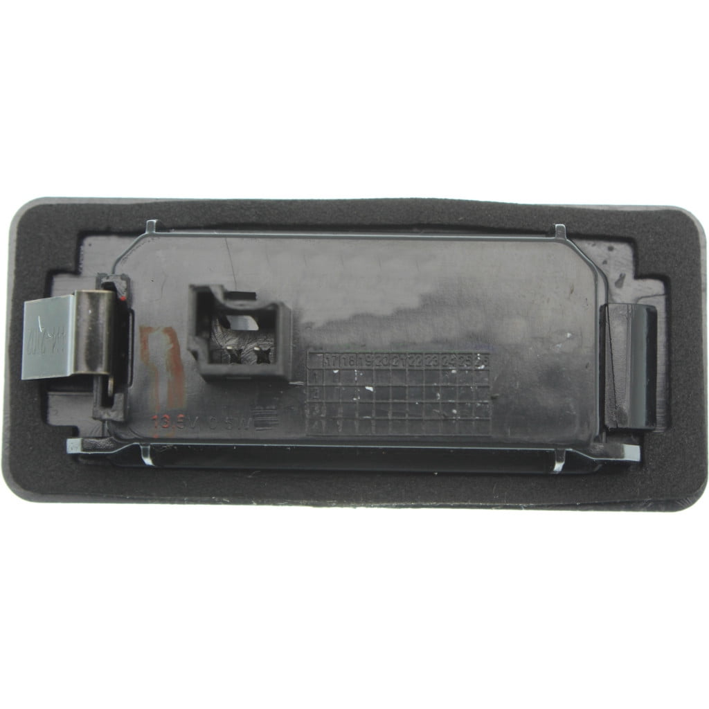For BMW 528i/535d/535i/550i 2011 12 13 14 15 2016 License Plate Light Driver Or Passenger Side | Rear | CAPA | Replacement For BM2870102 | 63267193293