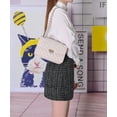 thumbnail image 2 of Bolso de hombro GM LIKKIE acolchado para mujer de piel vegana beige, 2 of 6