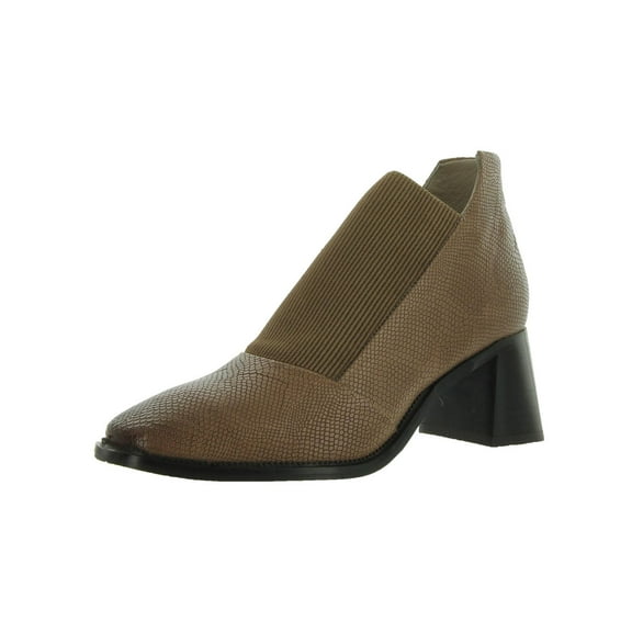 Journee Signature Womens STYLLA Mixed Media Leather Chelsea Boots