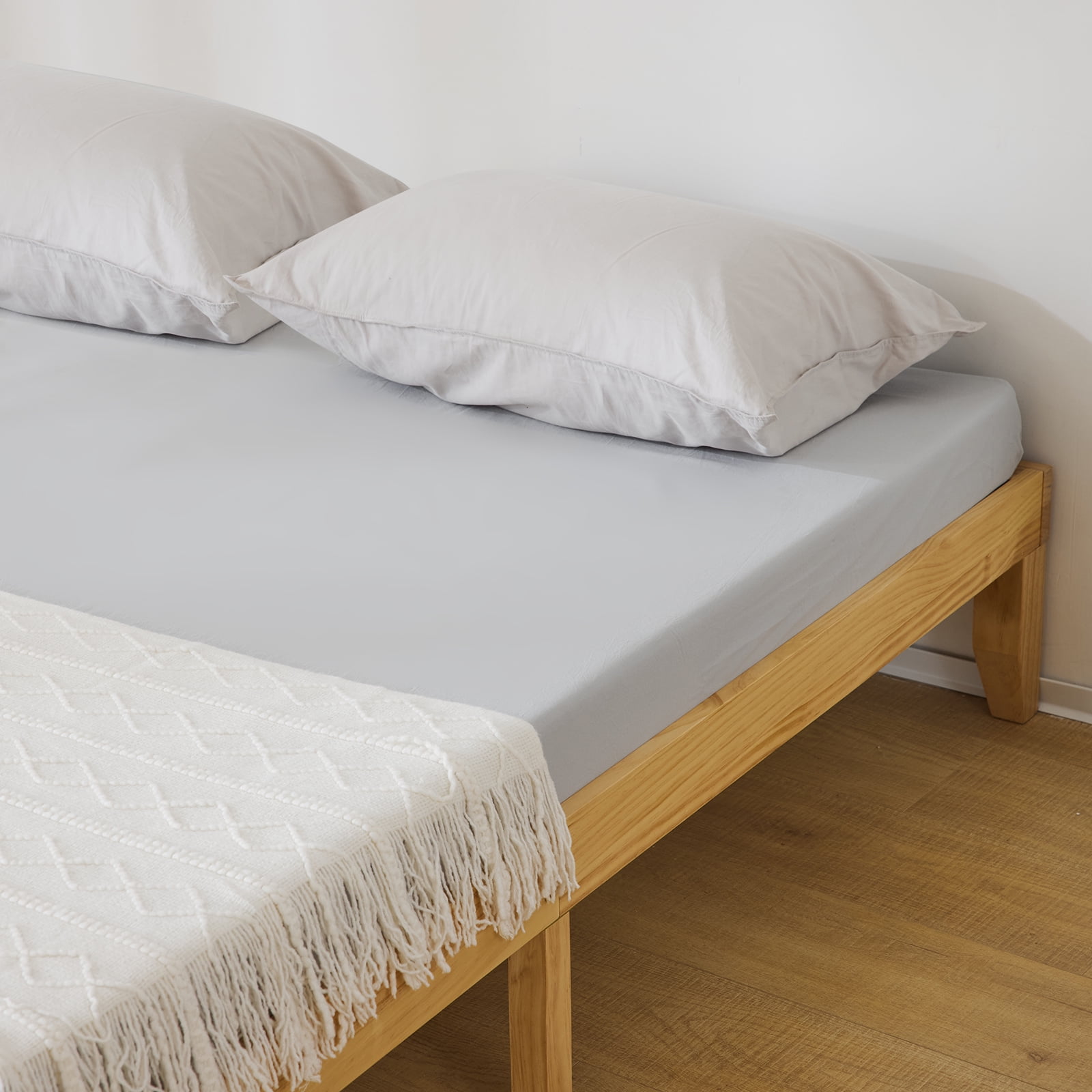 Wooden Bed Basic Bed Frame Solid Wood Color Queen, 206*151*30.5cm