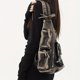 thumbnail image 4 of Mochila vintage desgastada de piel vegana lavada con múltiples bolsillos para mujer LinDeJuan, 4 of 4