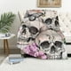 thumbnail image 1 of Manta de forro polar suave y cálida con diseño de calavera de azúcar y flores y mariposas para mujeres y hombres, ideal como regalo para viajes, aviones, camas, sofás y coches, de 40 x 50 pulgadas, 1 of 6