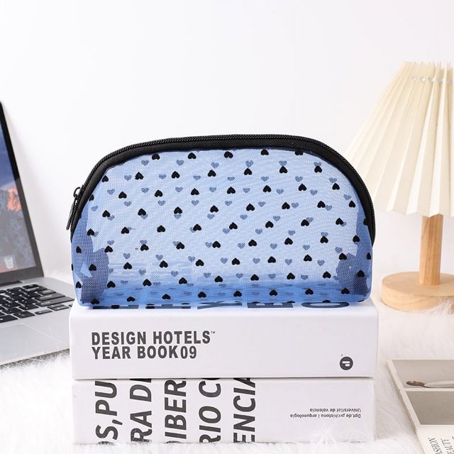 Bolsa de maquillaje de malla con forma de corazón para niñas, portátil, de gran capacidad, transpirable, para guardar pintalabios
