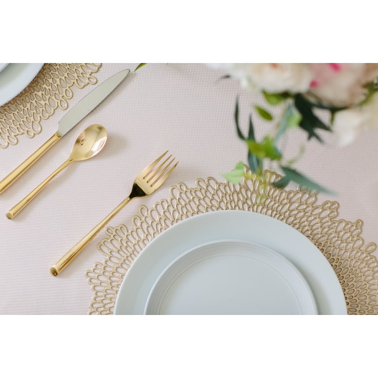 Gold Floral Pattern Placemat & Napkin Set for Elegant Dinner