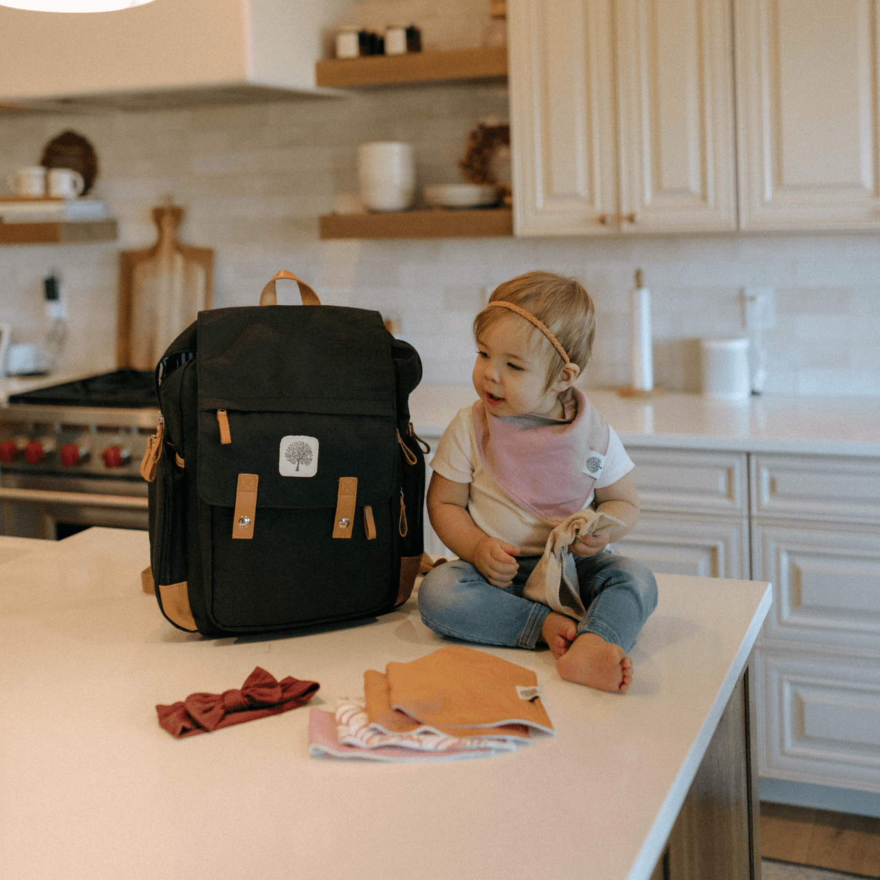 Parker Baby Co. Diaper Backpack with Changing Pad, Insulated Pockets & Stroller Straps, Black