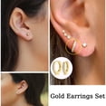 thumbnail image 3 of Set de Aros Pequeños y Pendientes de Botón Chapados en Oro 14K, 3 of 5