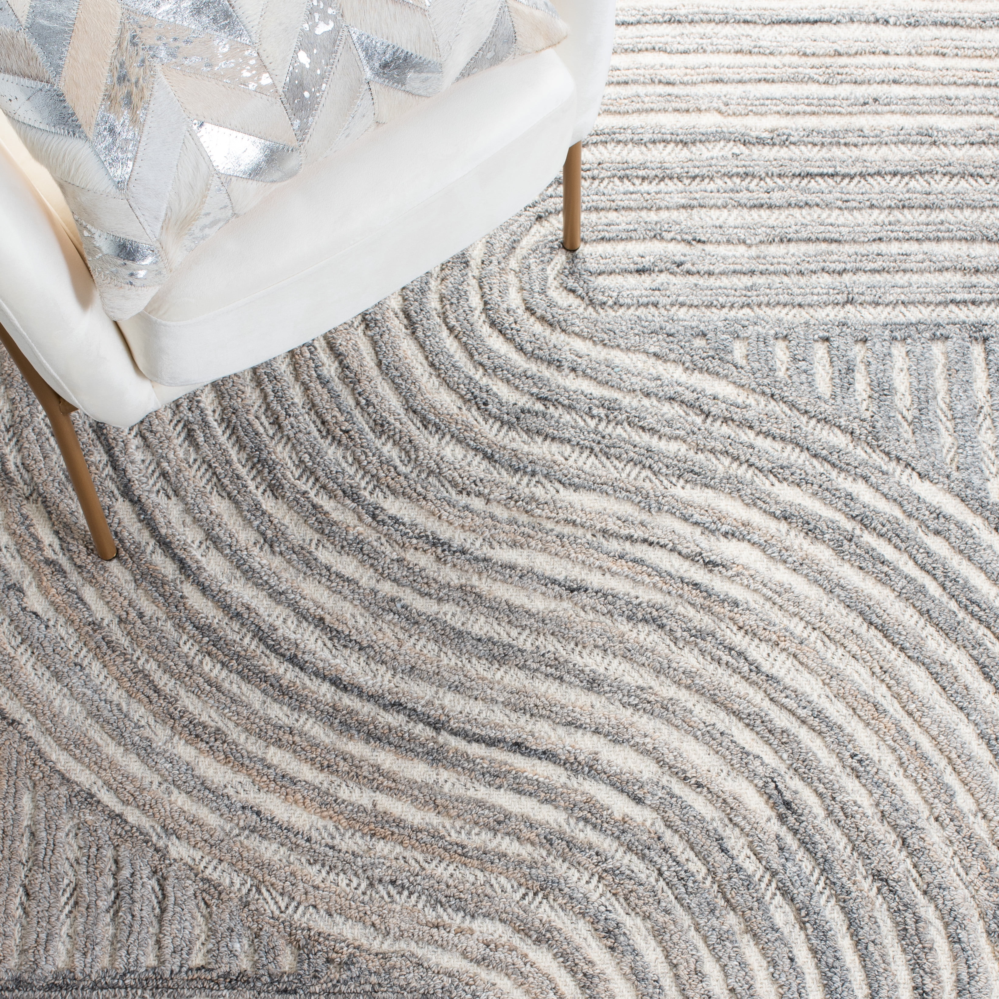 SAFAVIEH Southampton Landen Abstract Area Rug, Beige, 8' x 8' Square
