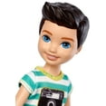 thumbnail image 4 of Club Barbie – Poupée Chelsea Garçonne, 4 of 5