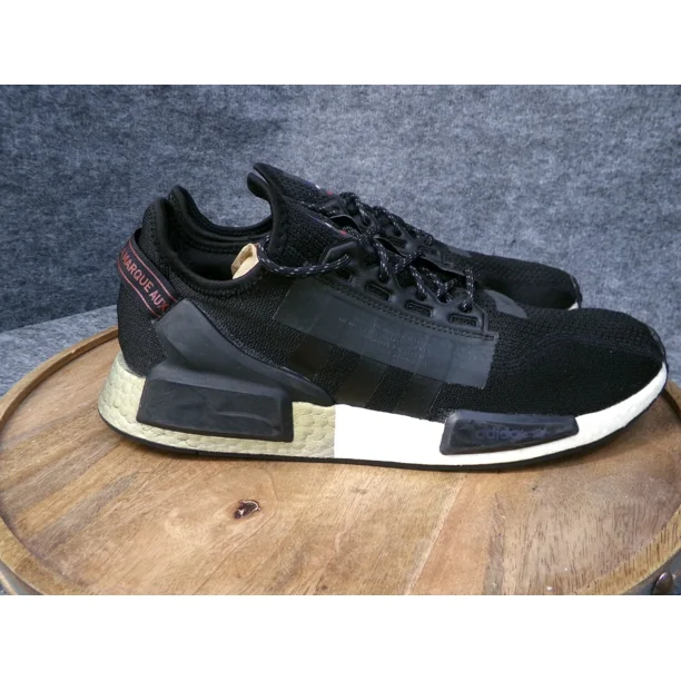 Adi - das Men's NMD V2 Core Black Gold Metallic Athletic Shoes Size 12 US FW5327