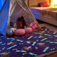 thumbnail image 3 of Manta Wajade Unicorn Kids que brilla en la oscuridad 127 x 152 cm, 3 of 7