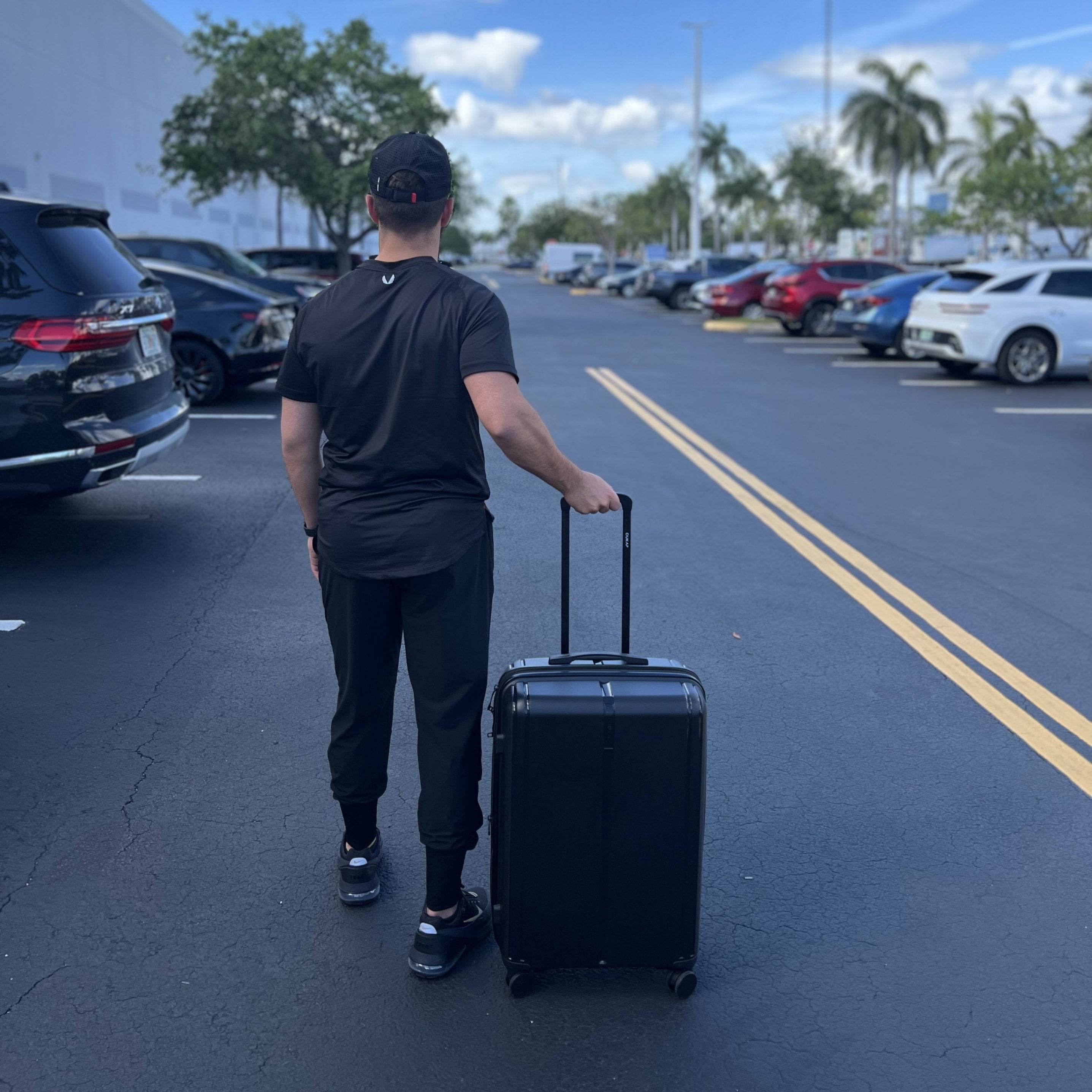 DUKAP AIRLEY 24" Lightweight Hardside Checked Luggage with Spinner Wheels, Handle and Trolley, Black