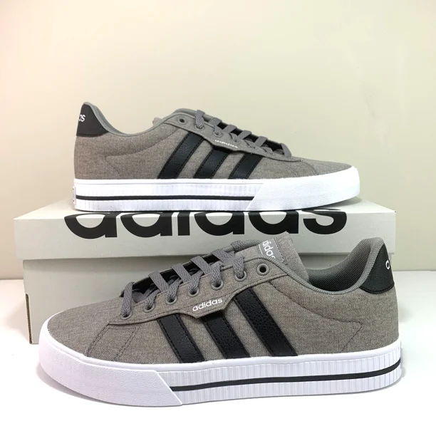 Adi-das Daily 3.0 Gray Black Skateboarding Shoes Sneakers Men’s Size 7.5 FW3270