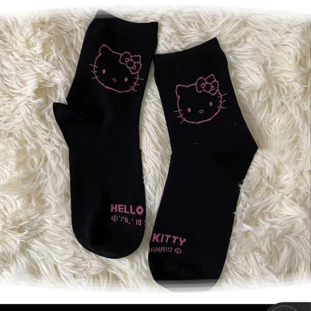 Calcetines de felpa Kawaii Sanrio Kuromi Mymelody Cinnamoroll, calcetines de piso, medias para dormir, mantener el calor, regalo de Navidad para niña