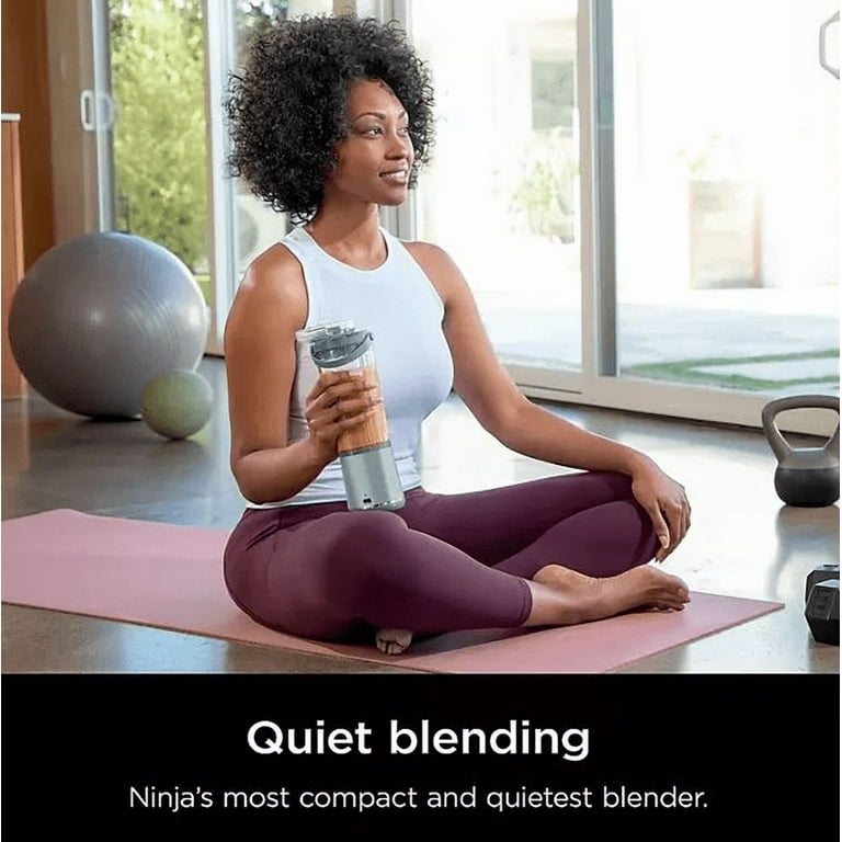 Portable Blender Ninja Blast 18oz. Two LIDS AND VESSELS