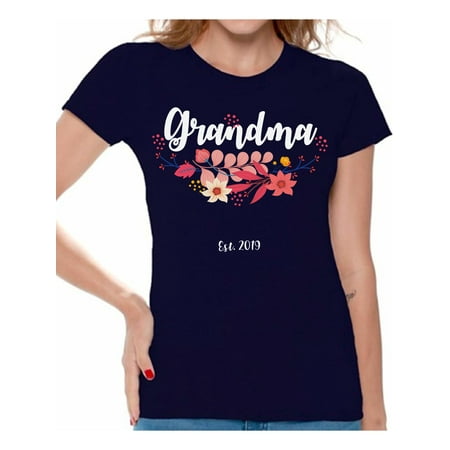 Awkward Styles Grandma 2019 Tshirt for Women Grandma Clothes for Mom Pregnancy Reveal Womens T-Shirt Pregnancy Reveal Gifts for Her Grandma Shirts Pregnancy Collection Pregnancy Announcement T (Best Maternity Looks 2019)