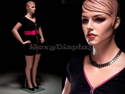 Plus Size Female Mannequin with Molded Hair and Metal Base – Fleshtone Fiberglass Display – MZ-AVIS2