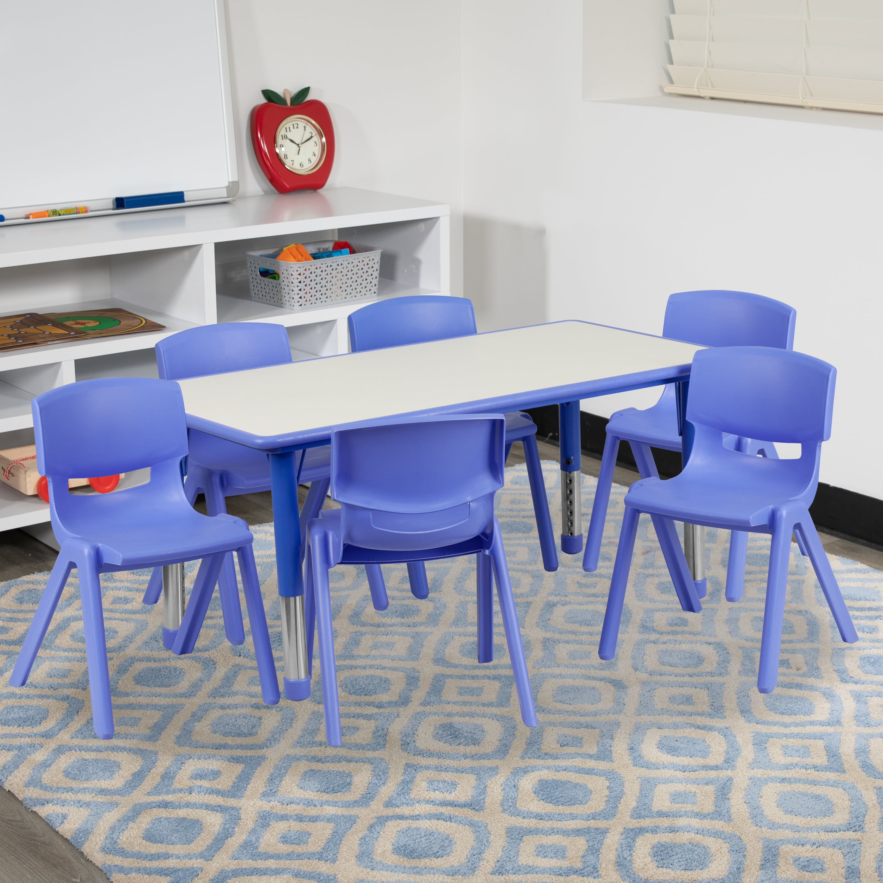 plastic table and 6 chairs