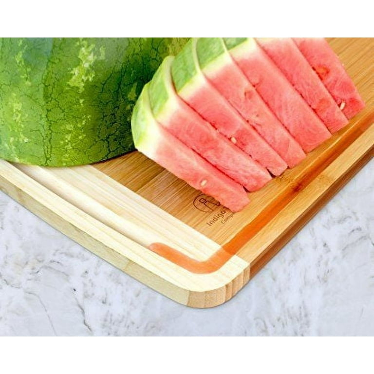 How to season your new bamboo cutting board - Indigo True