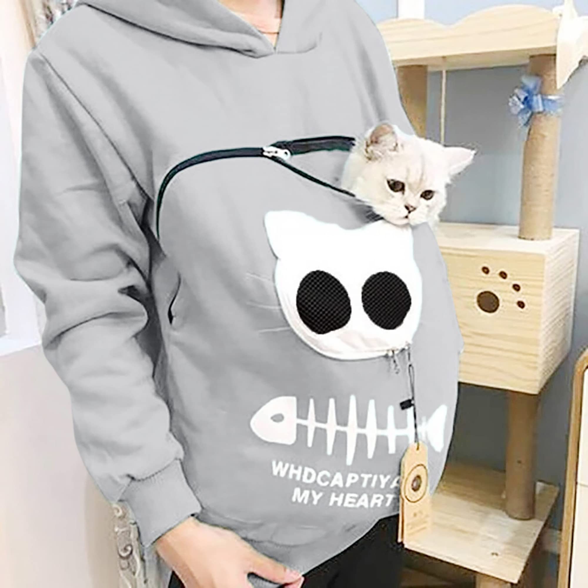 sweatshirt to carry cat