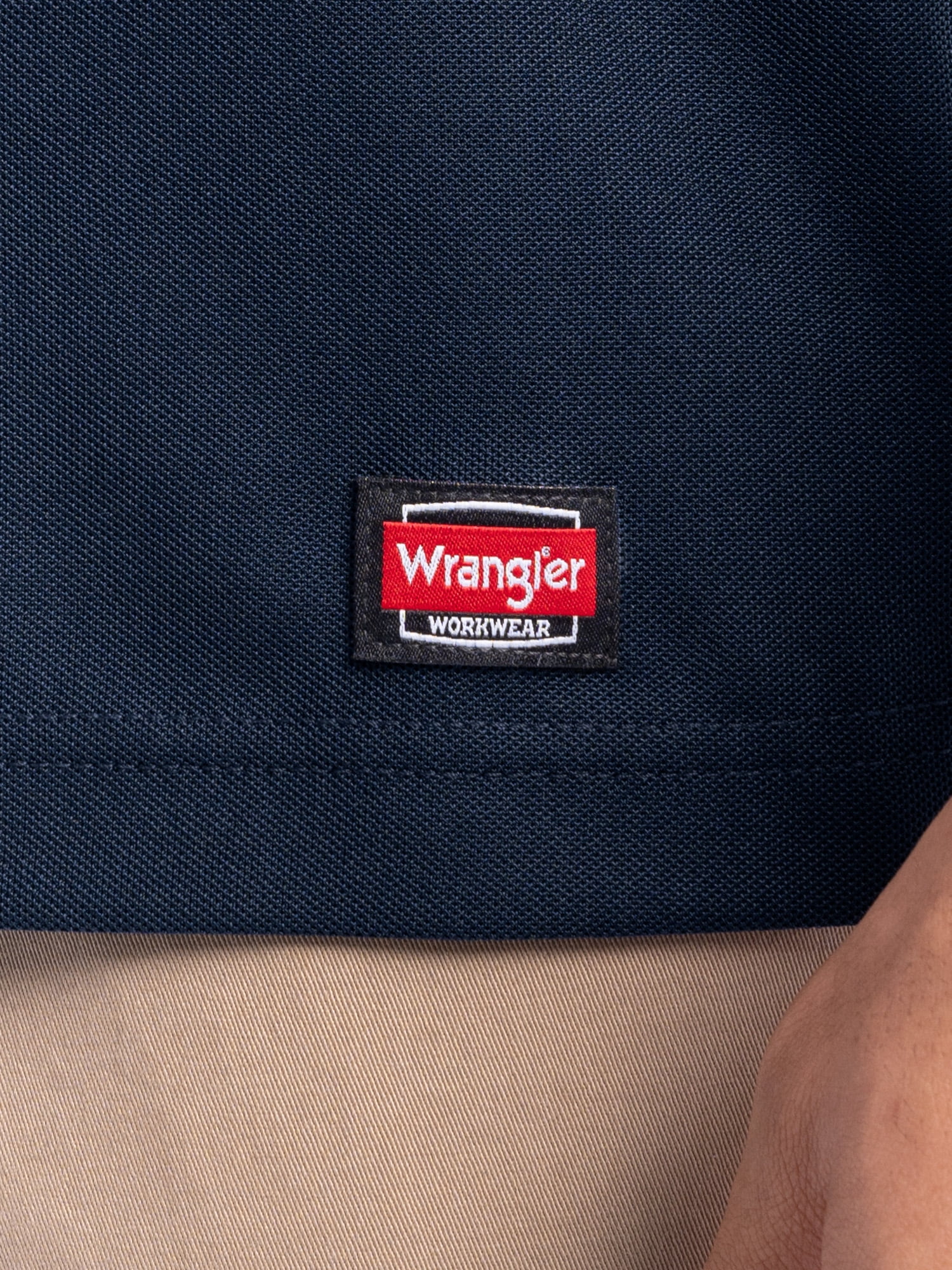 Wrangler Workwear Men's Long Sleeve Sun Protection Work Shirt with Hood, Size S-5XL (Men's & Big Men's)