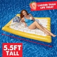 thumbnail image 2 of Flotador inflable para piscina Sunny Days Giant Pop-Tarts de 1,7 m, 2 of 7