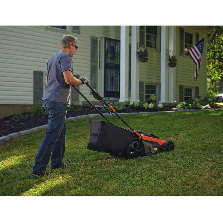 Review of the Black & Decker CM2043C Cordless Lawn Mower