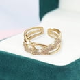 thumbnail image 3 of Anillo de oro retorcido con diamantes de imitación, anillo con forma geométrica, diamantes de imitación, ajustable, líneas doradas, anillo minimalista, regalo para ella, 3 of 7