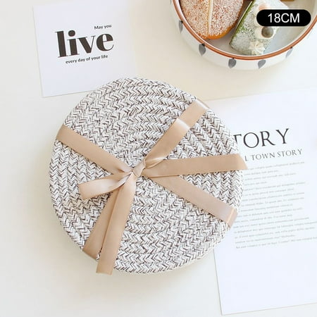 

Coasters Set Insulation Mat Water-Absorbing Round Plate Mat Set of 4 with Ribbon About 18cm In Diamet Brown Color