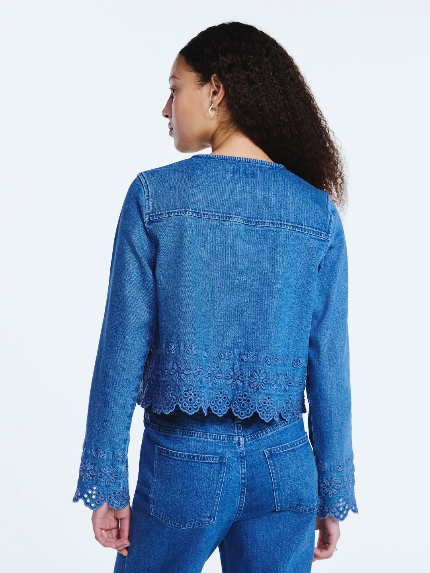 Free Assembly Women's and Women's Plus Embroidered Eyelet Denim